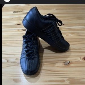 K-Swiss Black Tennis Shoes Sneakers